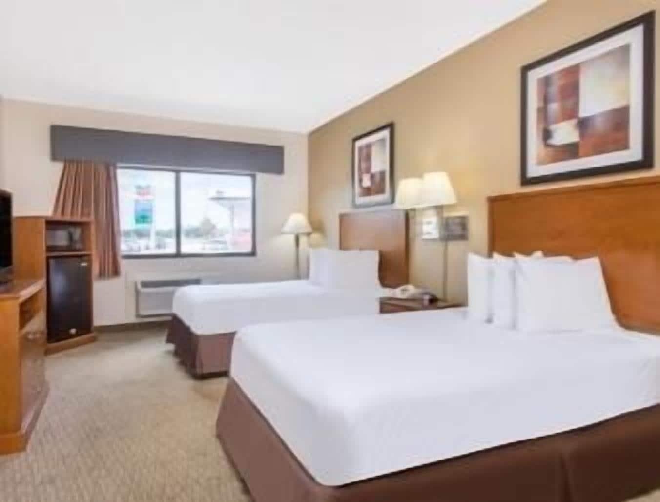 Days Inn By Wyndham Phenix City Near Fort Moore Екстер'єр фото