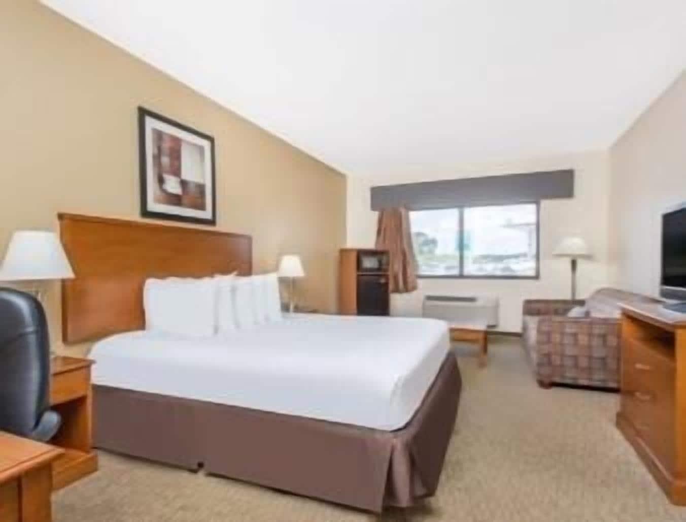 Days Inn By Wyndham Phenix City Near Fort Moore Екстер'єр фото